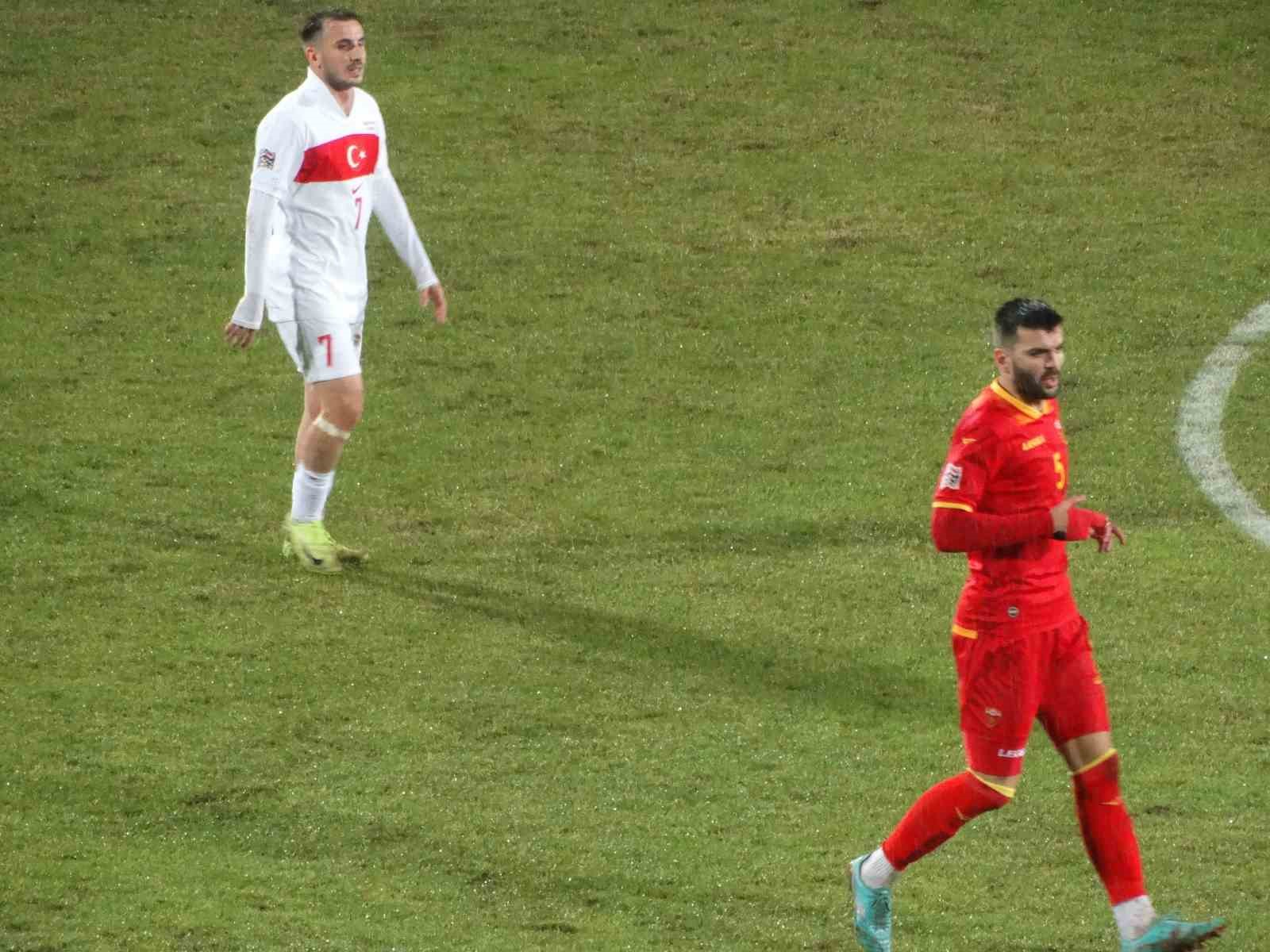 UEFA Uluslar Ligi: Karadağ: 2 - Türkiye: 1 (İlk yarı)
