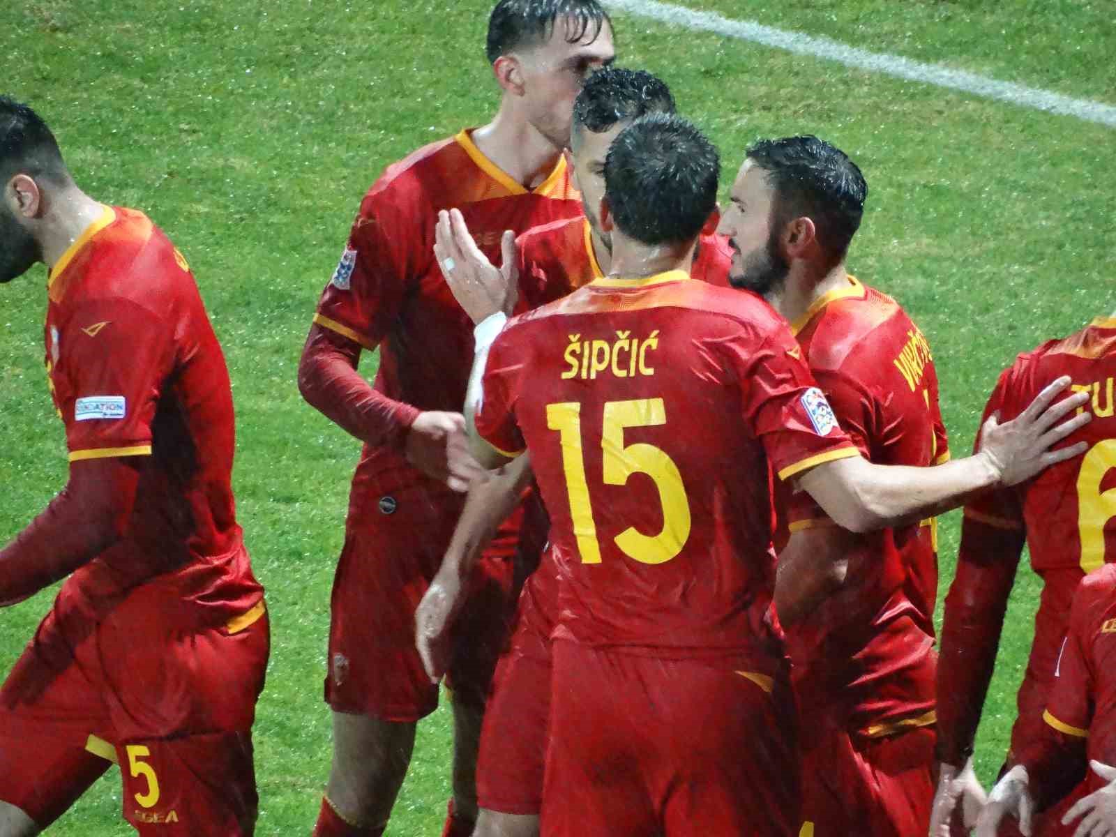 UEFA Uluslar Ligi: Karadağ: 2 - Türkiye: 1 (İlk yarı)
