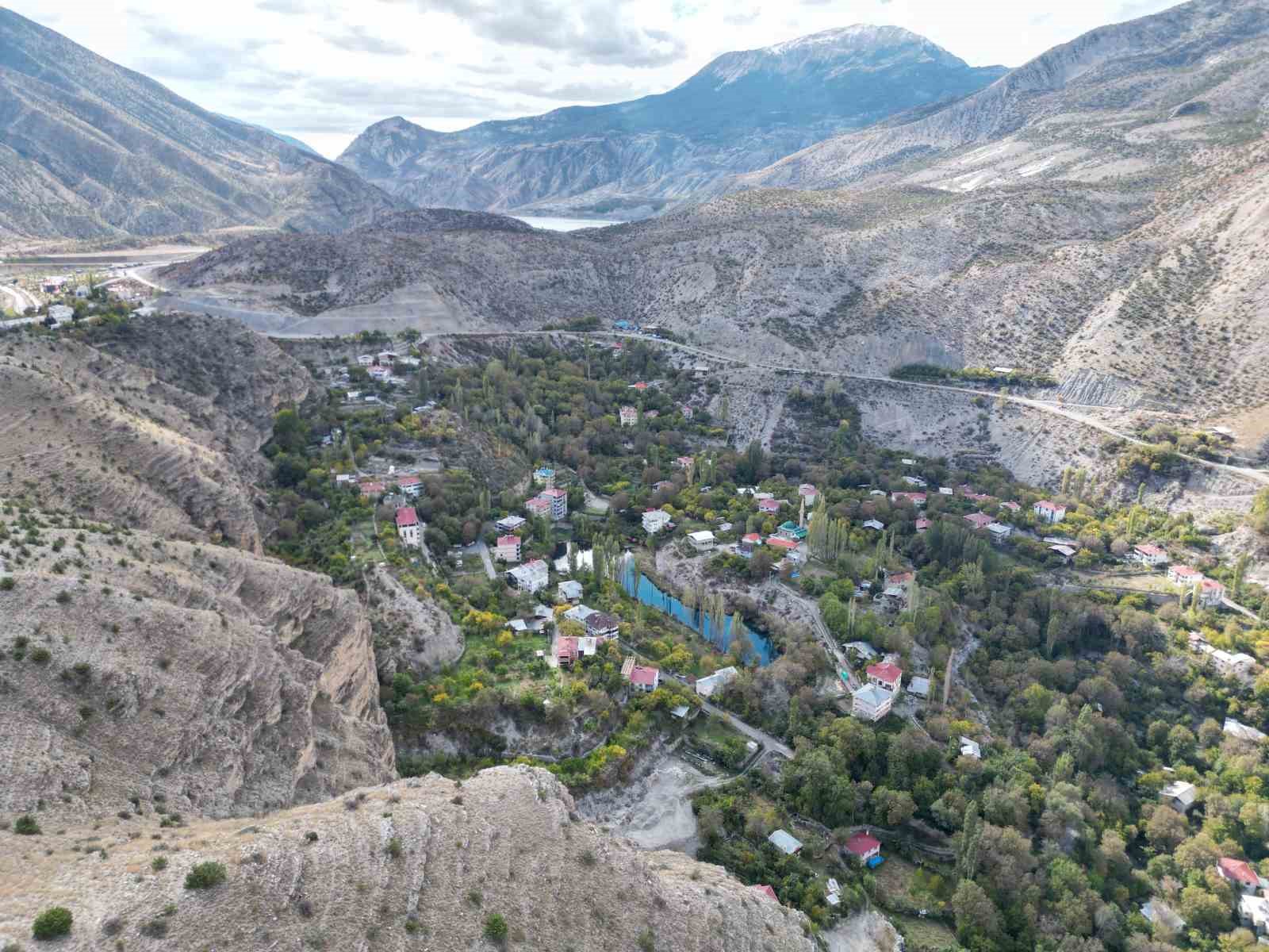 Yedigöller’i hazan sardı
