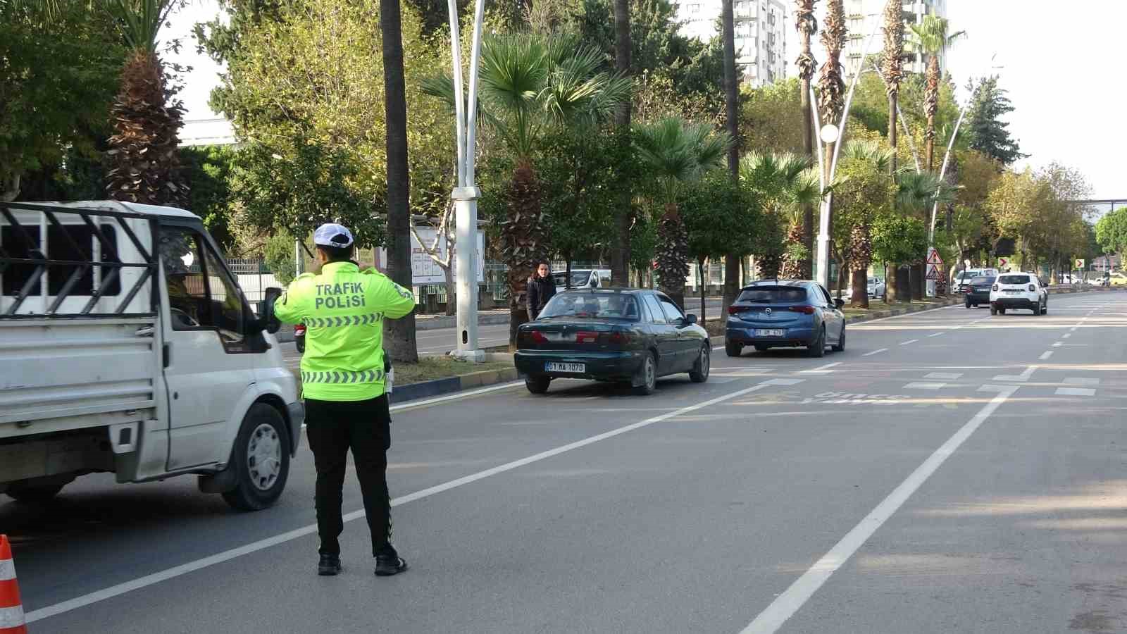 Yayalara yol vermediği için ceza yedi, 