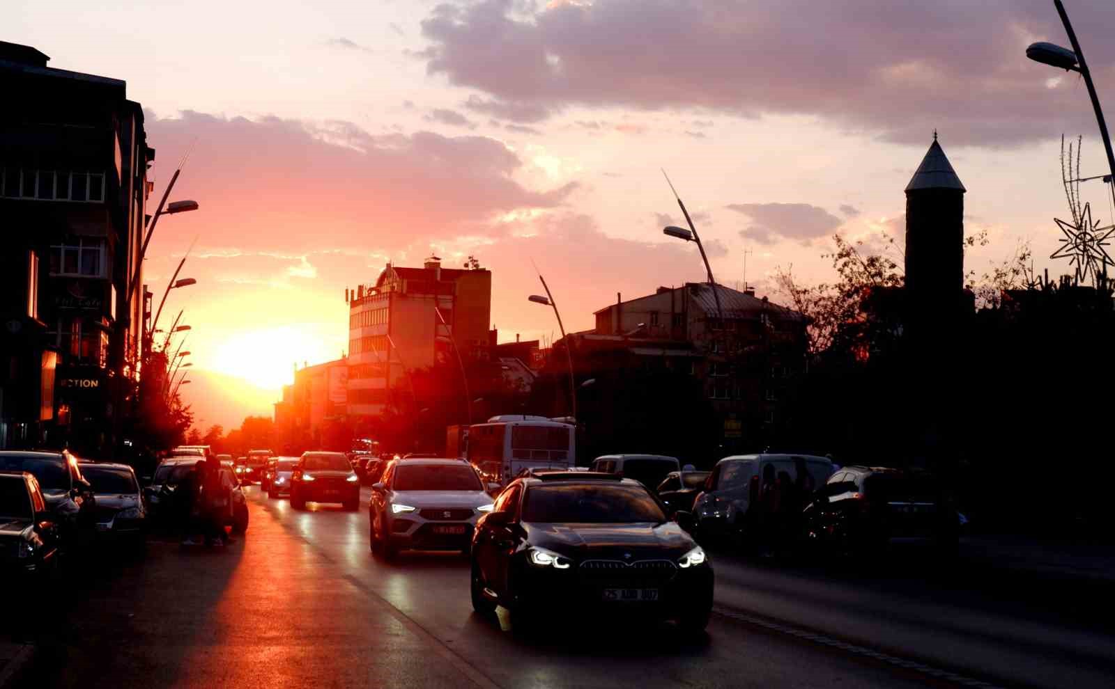 Erzurum’da araç sayısı 140 bin 671 oldu
