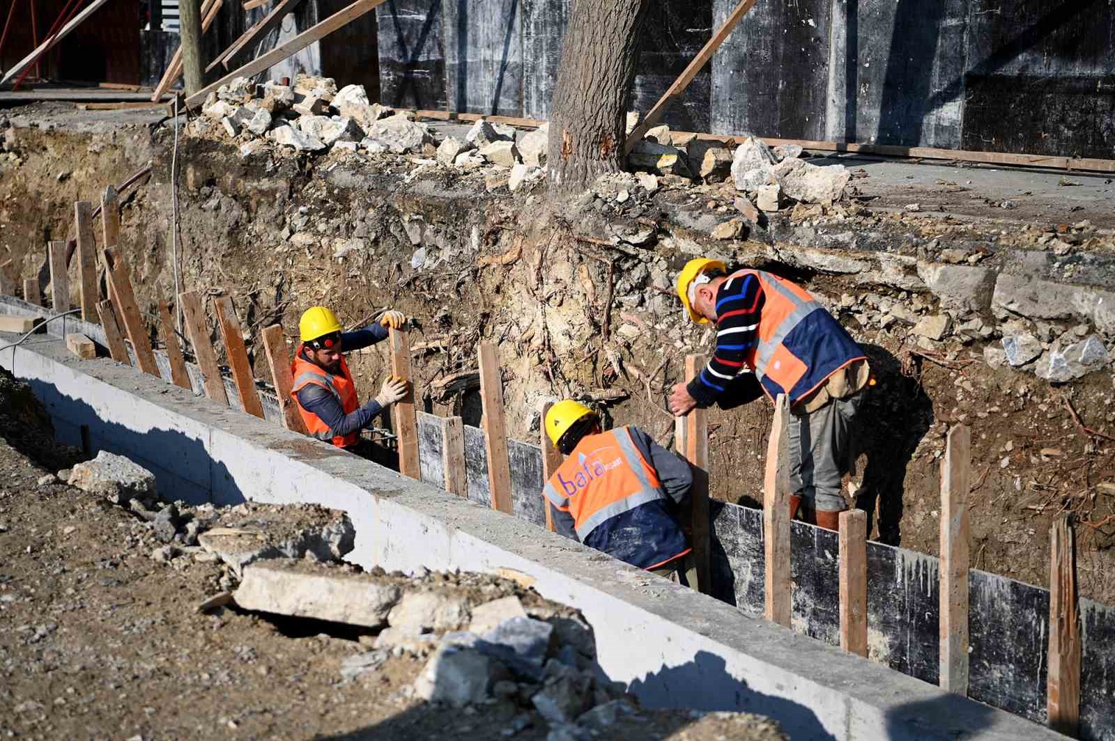 Kuşadası Yaşam, Kültür ve Spor Merkezi’nin yapımı başladı
