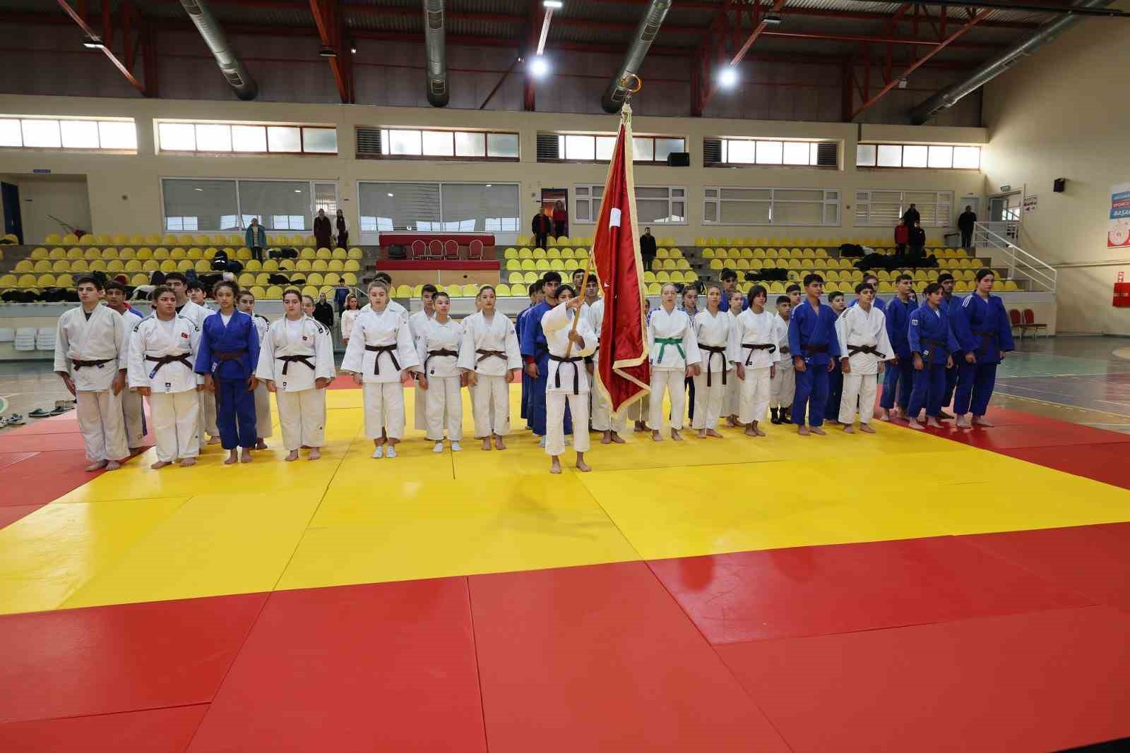 Manisa’da 2024-2025 Eğitim Öğretim Yılı Okul Sporları judo müsabakalarıyla başladı
