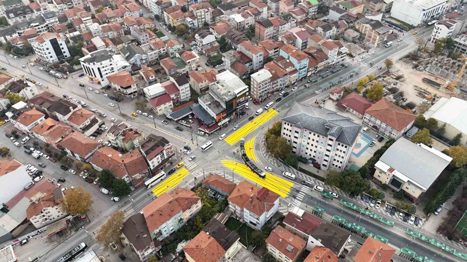 Tramvay hattında yaya güvenliği için önemli çalışma
