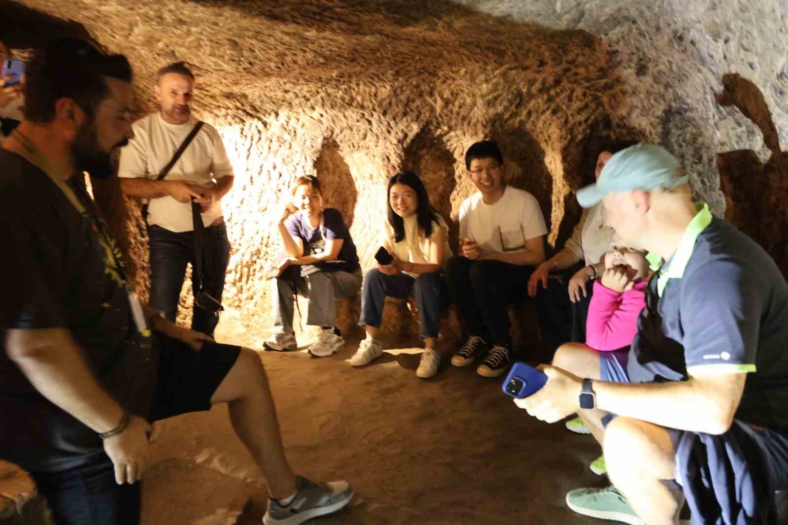 3 turistten biri mutlaka yer altı şehirlerini geziyor
