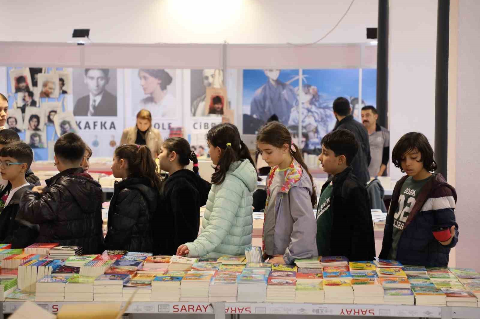 Başkan Çerçioğlu, binlerce vatandaşı Aydın Kitap Fuarı’nda buluşturdu
