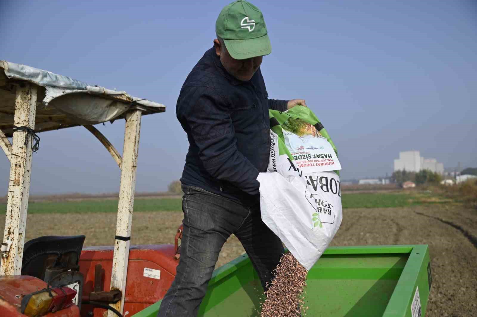 Büyükşehirin tohumları toprakla buluştu
