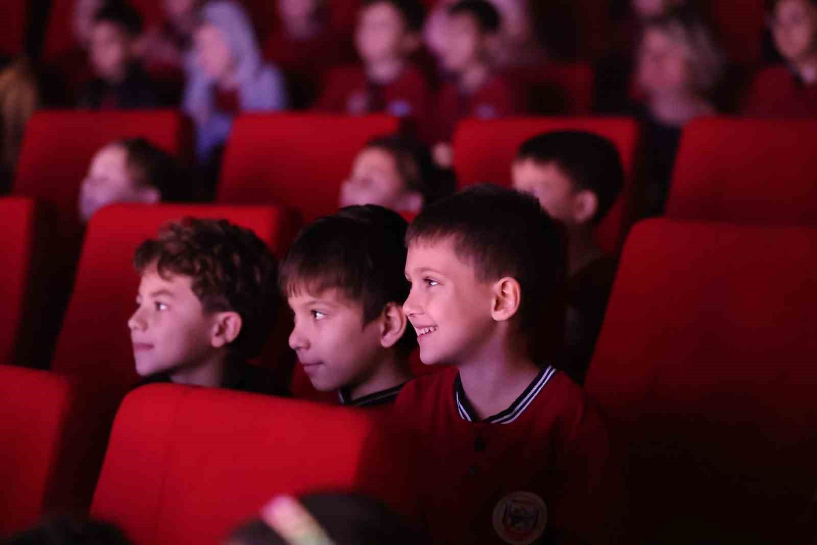 Başkan Doğan çocukların mutluluğuna ortak oldu
