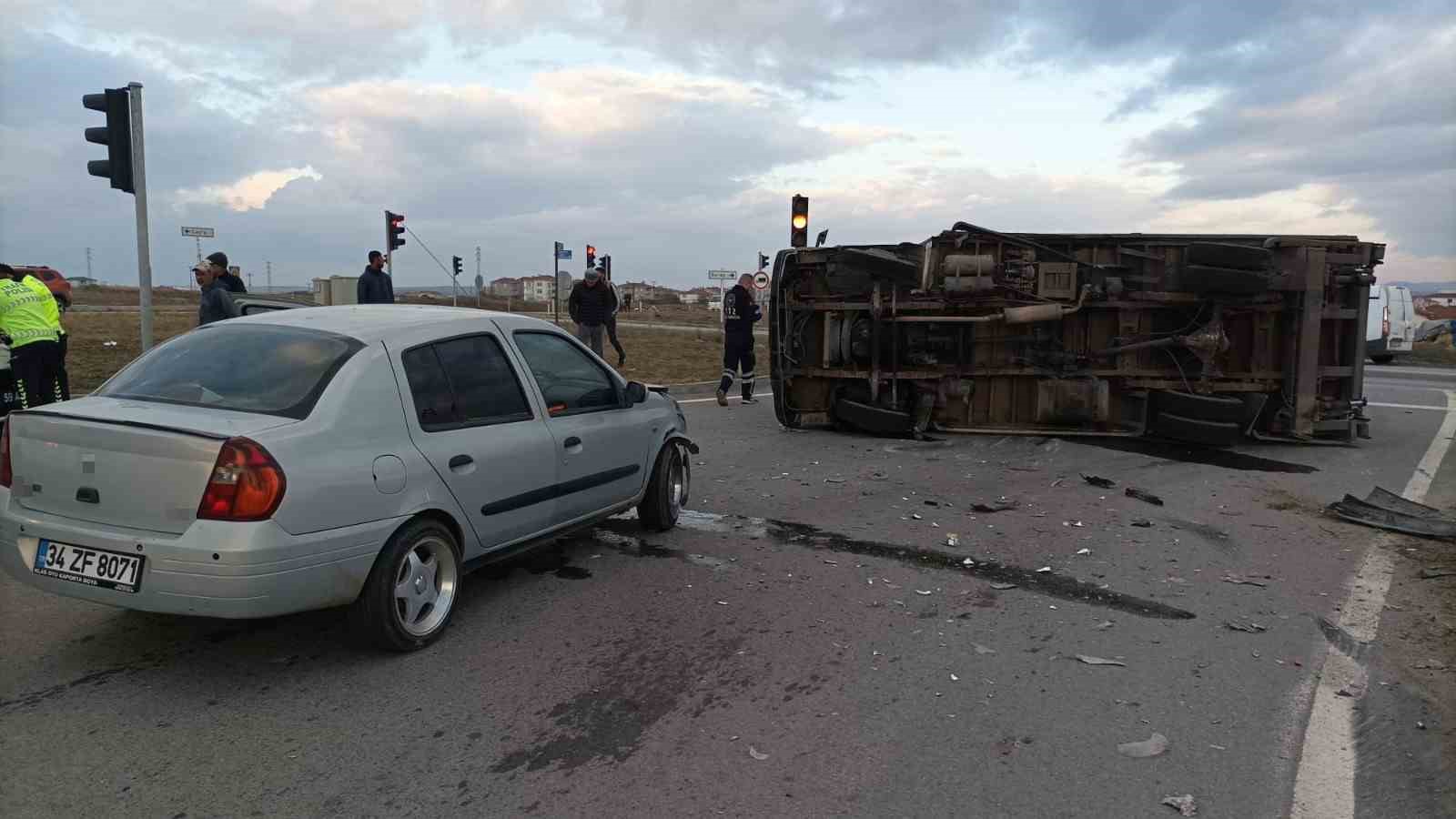 Tekirdağ’da ışık ihlali kazaya neden oldu: 1 yaralı
