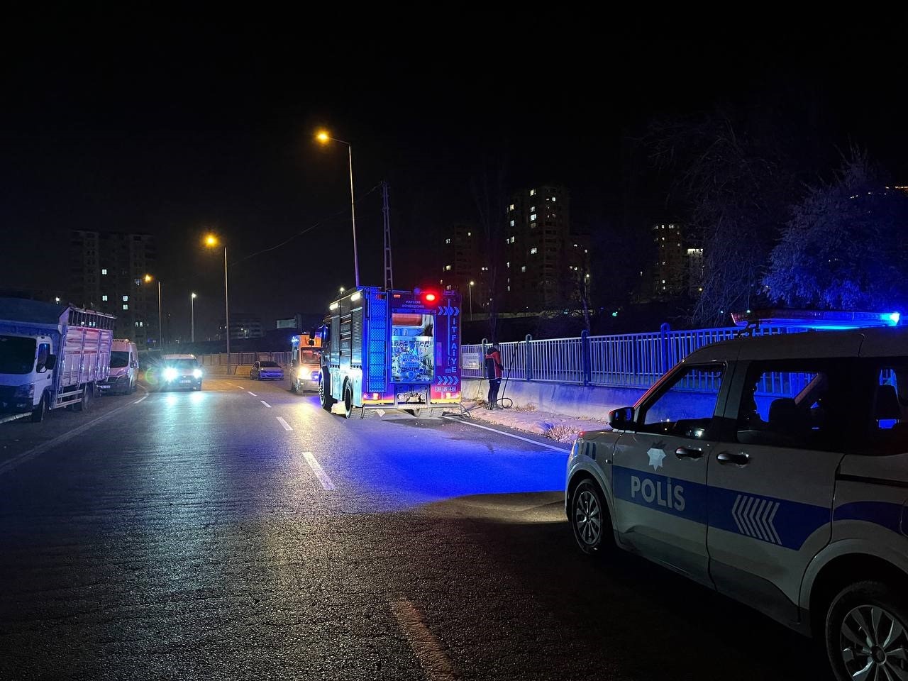 Kayseri’de korkutan baraka yangını
