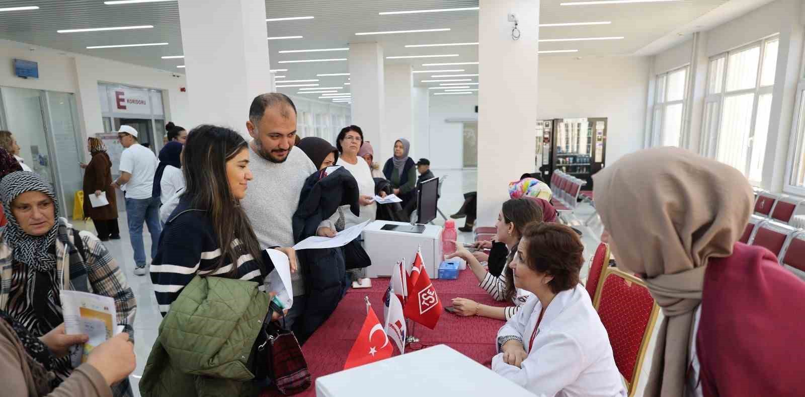 ERÜ Hastanelerinde “Dünya KOAH Günü” Etkinliği düzenlendi
