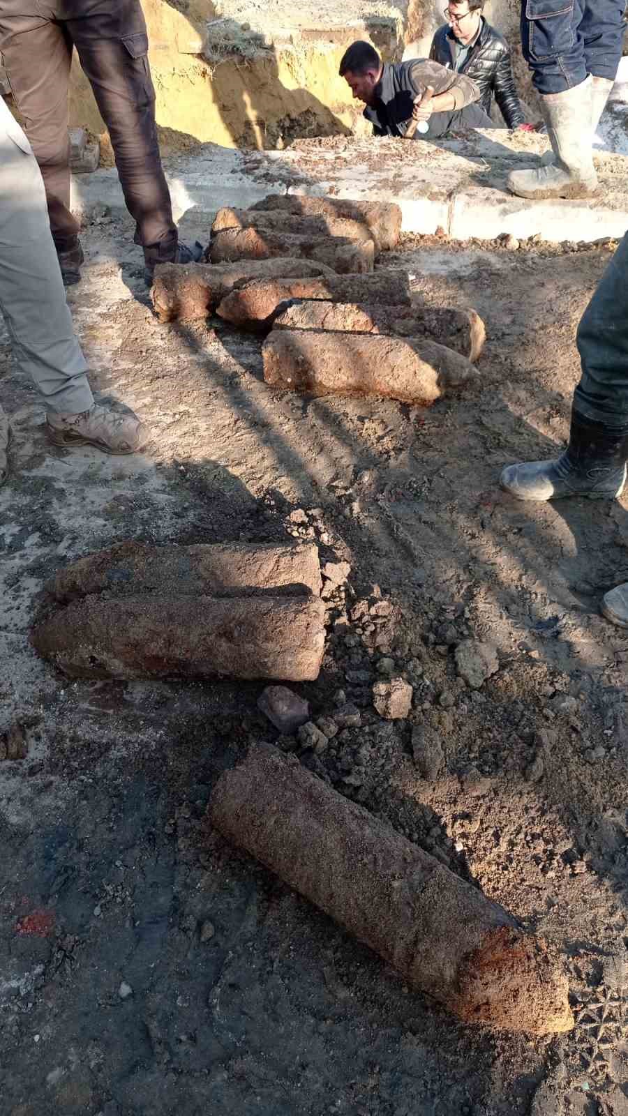 Çanakkale Savaşları’na ait olduğu değerlendirilen patlamamış 50 top mermisi uzman ekipler tarafından incelenecek
