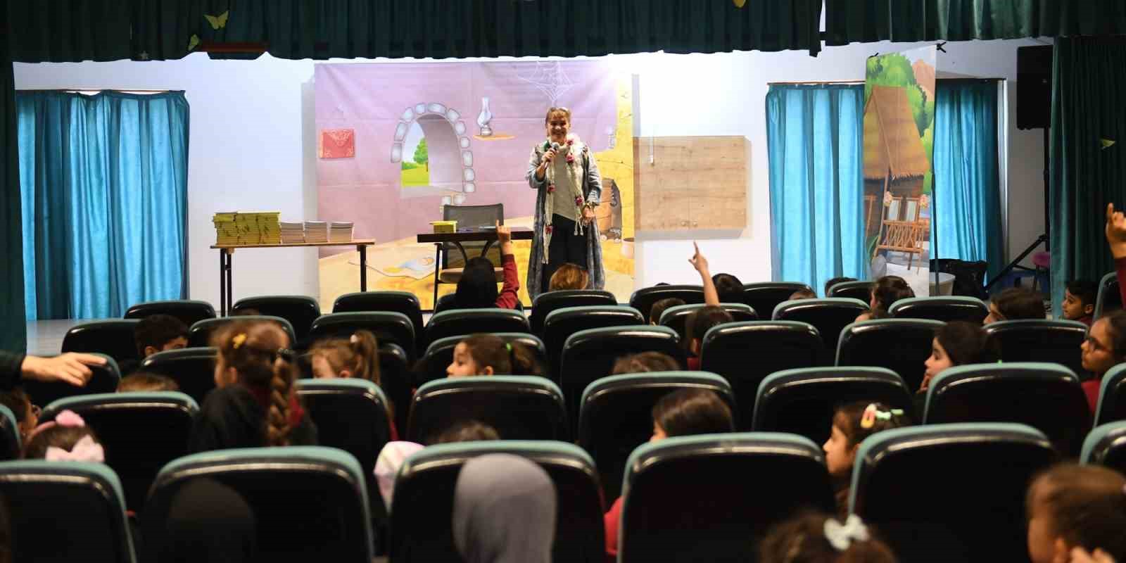 Osmangazi Belediyesi’nden çocuklara kitap okumayı sevdiren etkinlik
