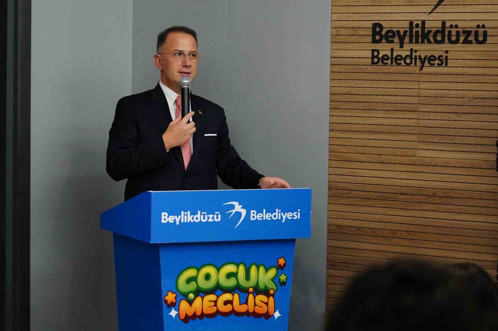 Beylikdüzü çocuk meclisi yeni başkanını seçti
