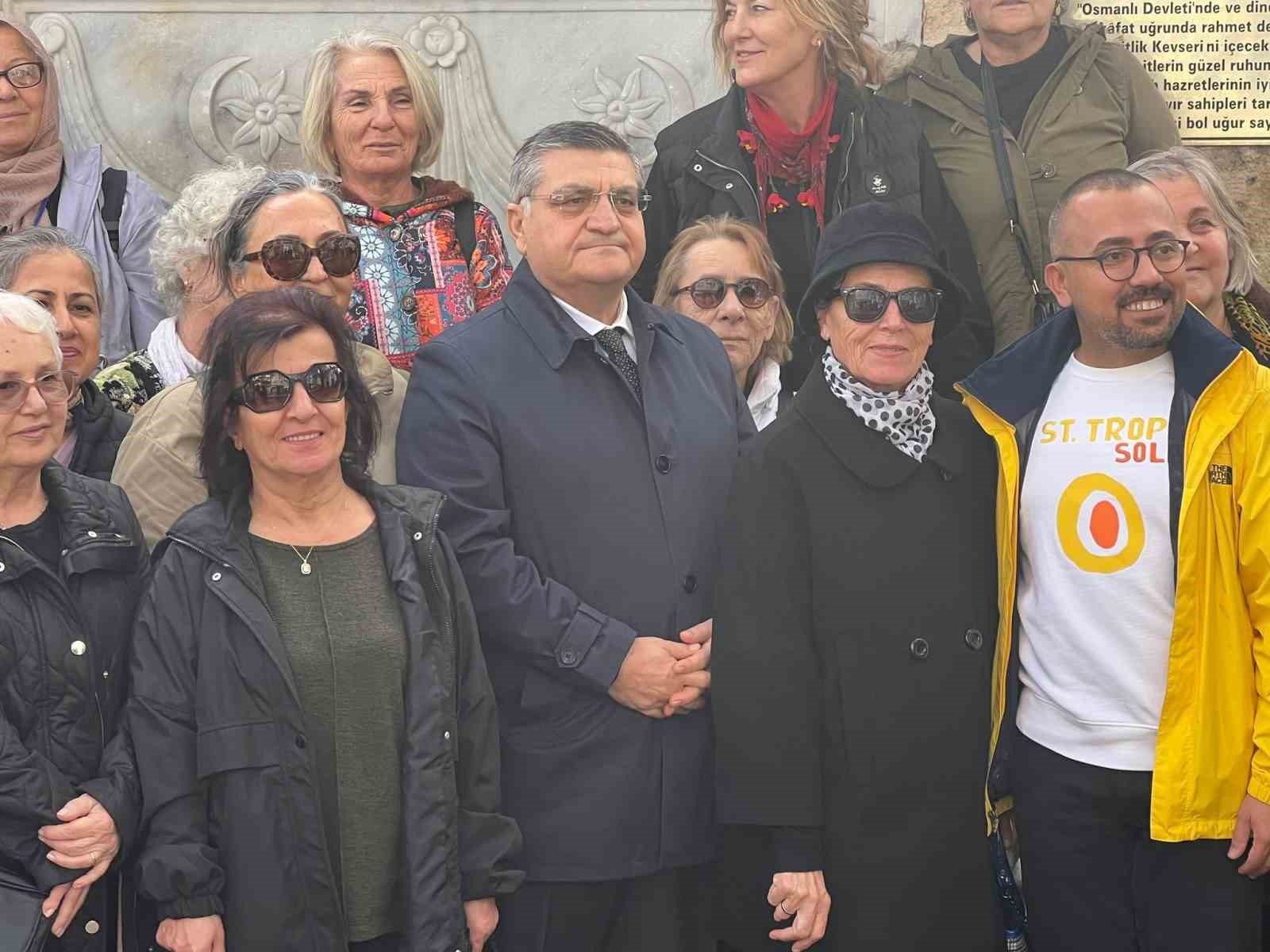 Üçüncü Yaş Üniversitesi öğrencileri “Şehitler Çeşmesi”nde
