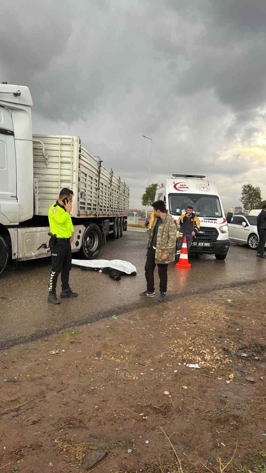 Siverek’teki kazada ölen öğretmen eğitim camiasını yasa boğdu
