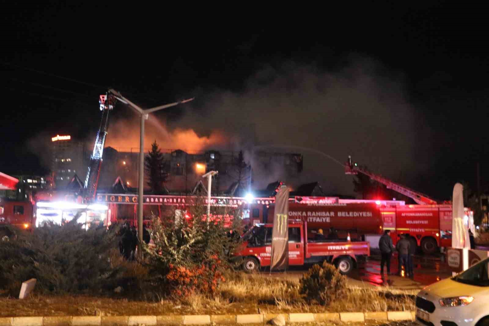 Restoran yangınından acı haber: Alevlerin arasından çıkamayan çalışan öldü
