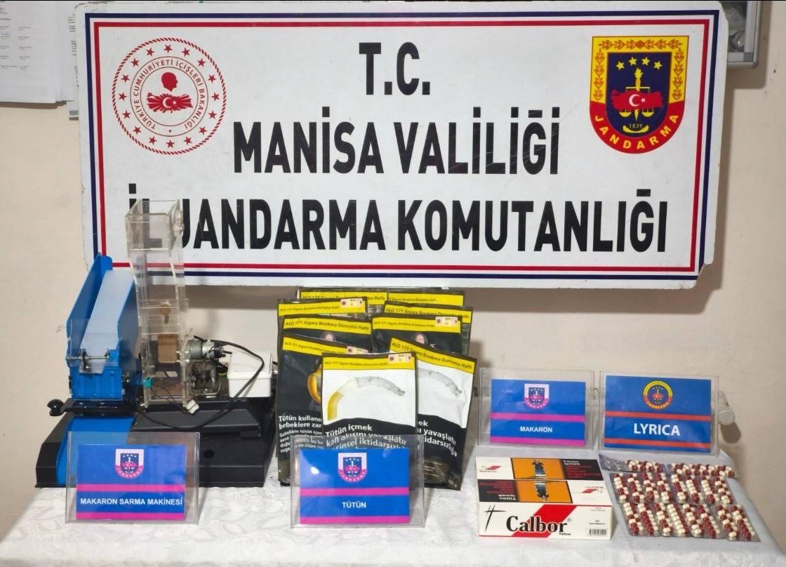 Salihli’de jandarma zehir tacirlerine göz açtırmıyor
