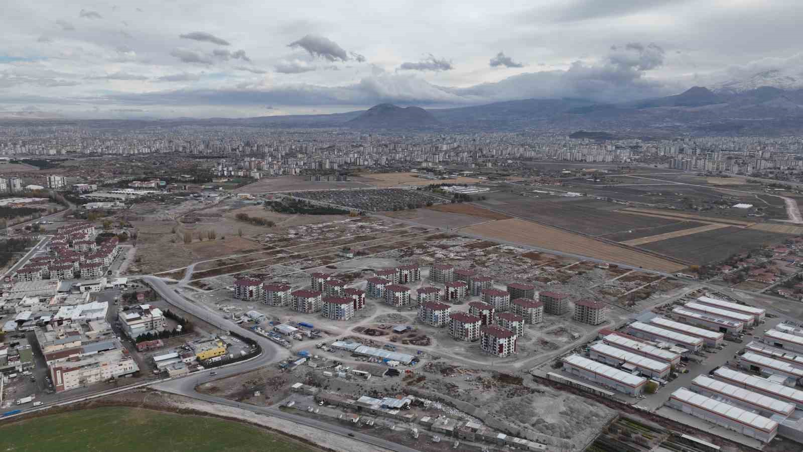 Başkan Büyükkılıç’tan Oruçreis Kentsel Dönüşüm Projesi’ne yakın takip
