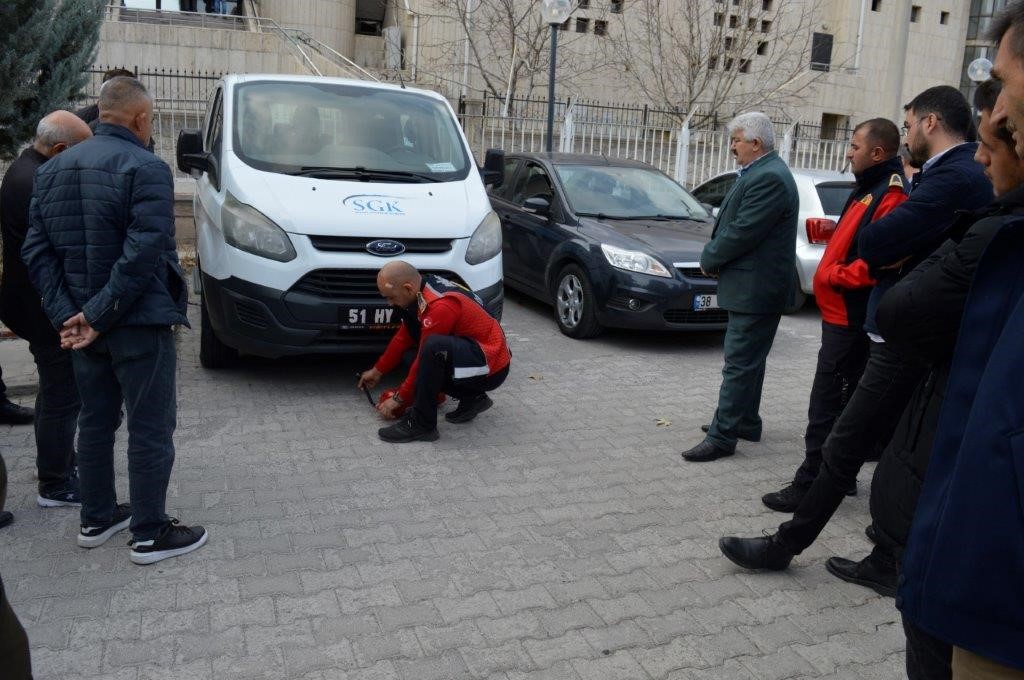 Niğde SGK’da yangın tatbikatı düzenlendi
