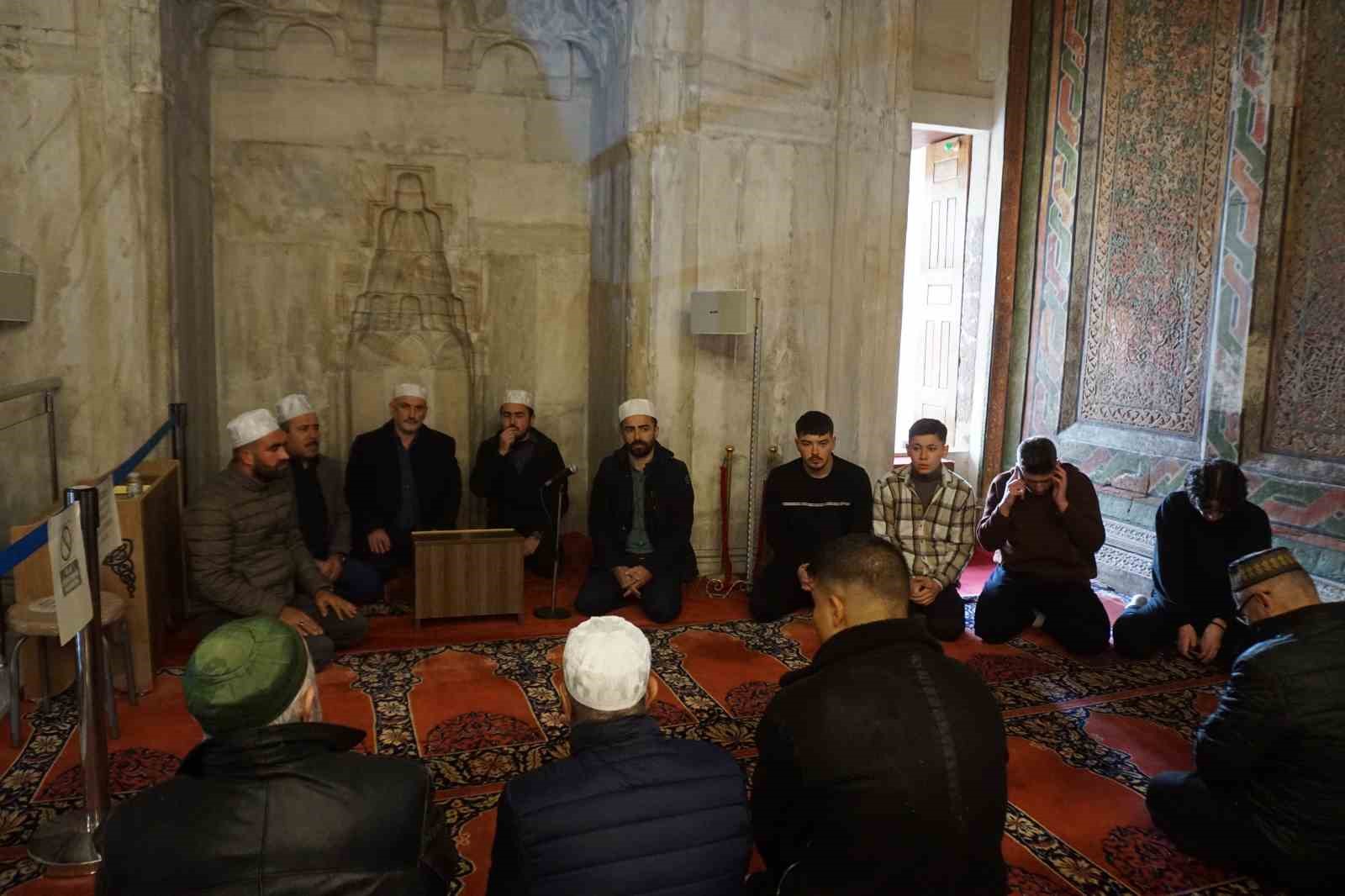 Edirne’de hayatını kaybeden öğretmenler anısına mevlit okutuldu
