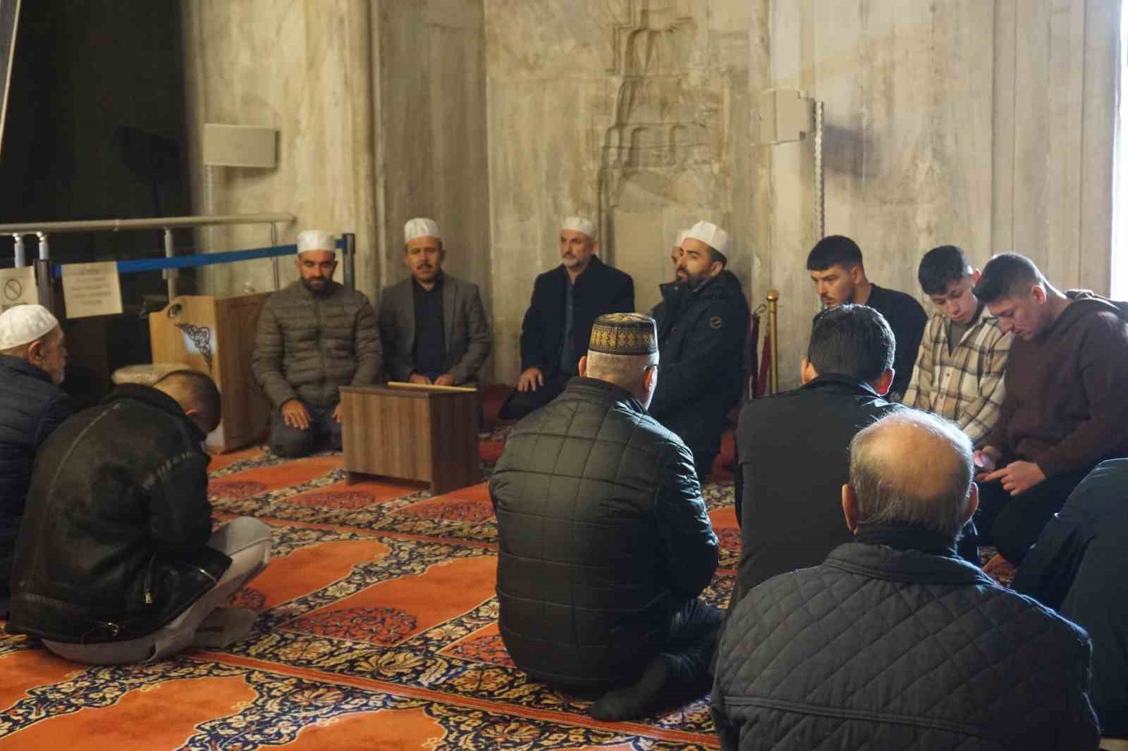 Edirne’de hayatını kaybeden öğretmenler anısına mevlit okutuldu
