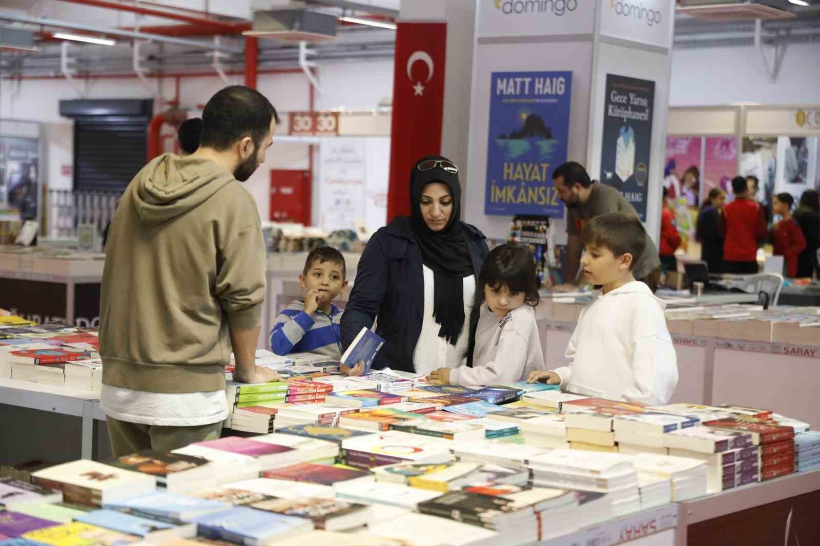 Her yaştan vatandaş Aydın Kitap Fuarı’nda buluşuyor
