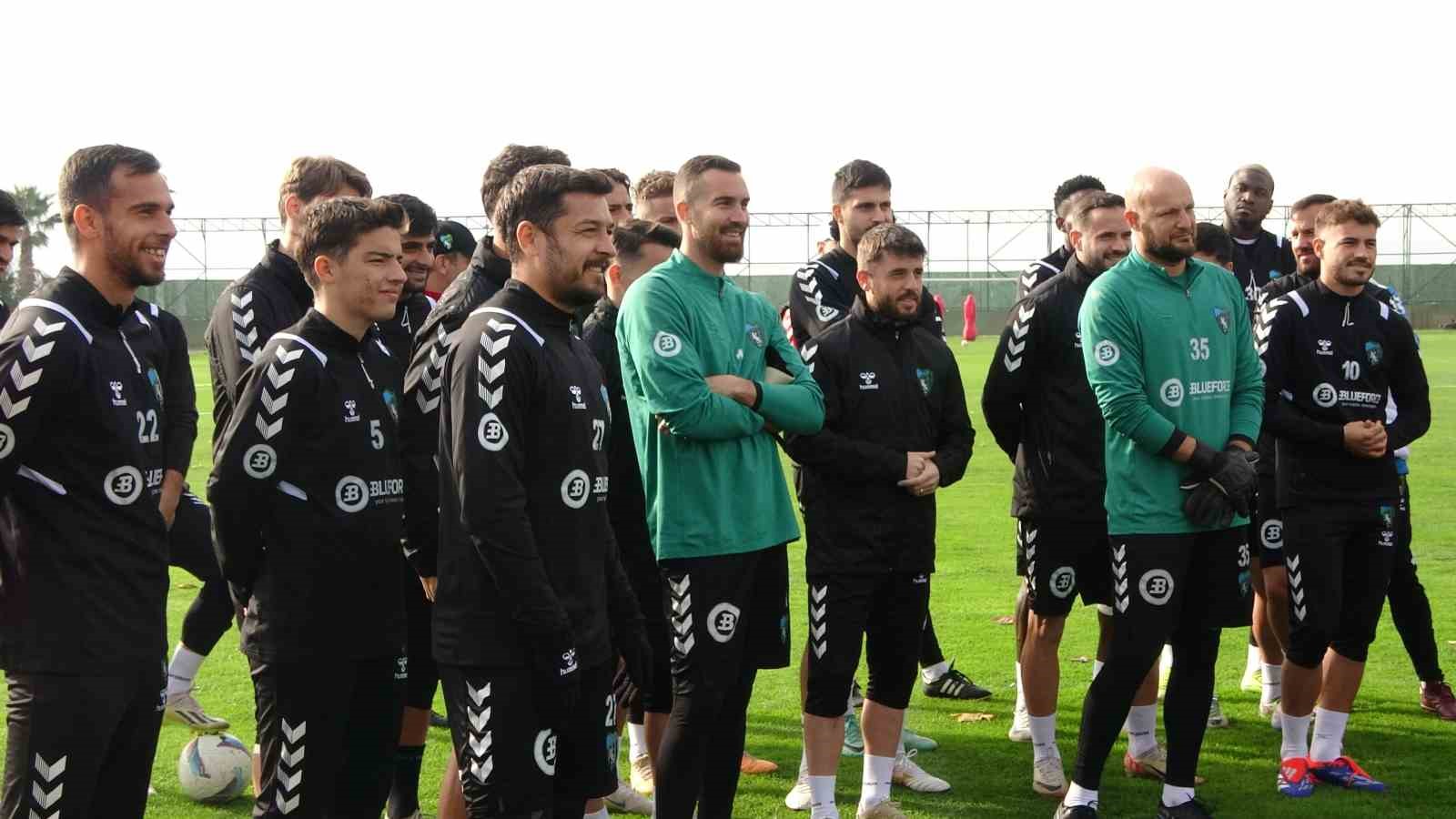 Kocaelispor antrenmanında duygusal sürpriz
