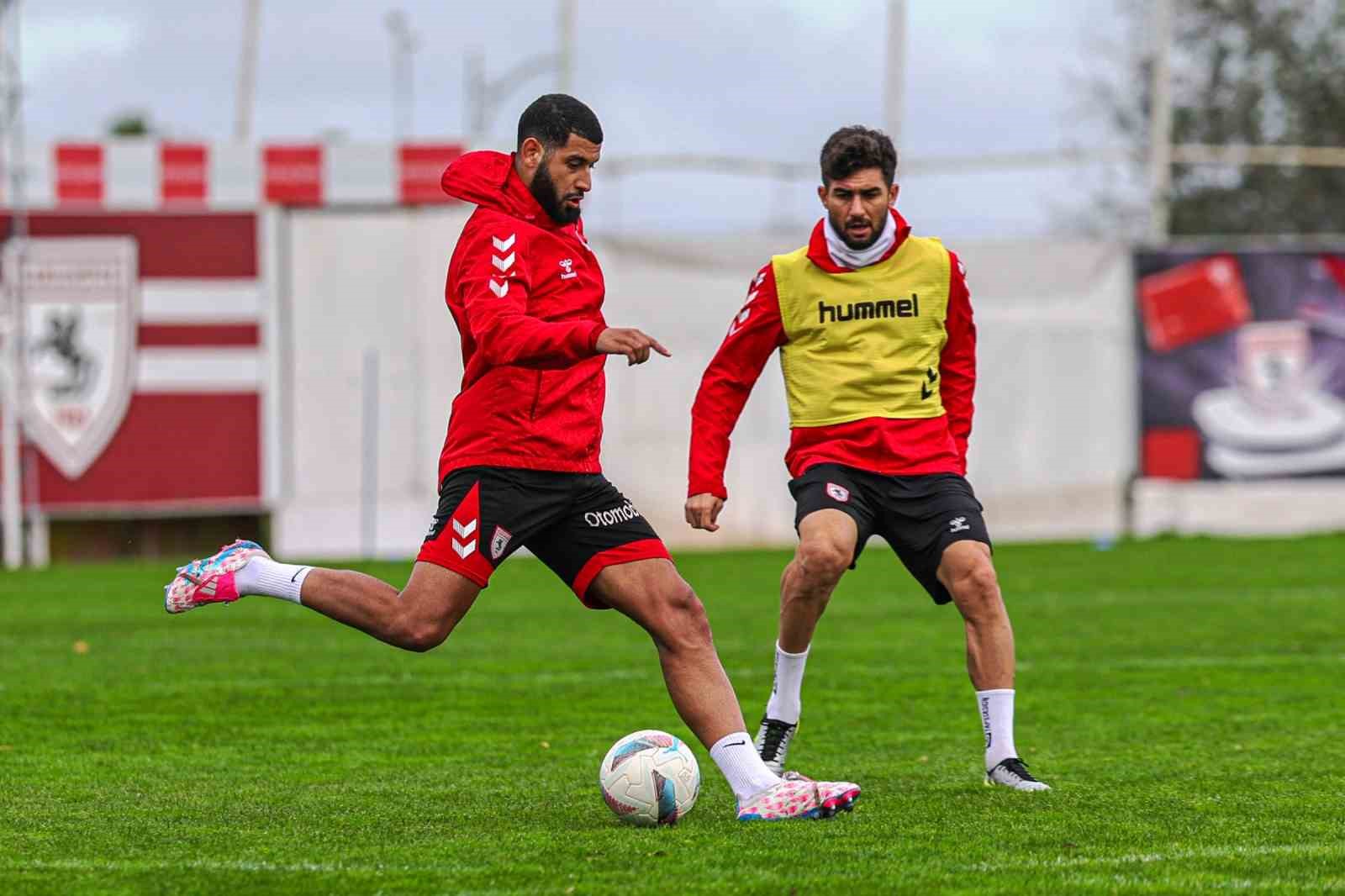 Samsunspor, Alanyaspor virajını kayıpsız geçmek istiyor
