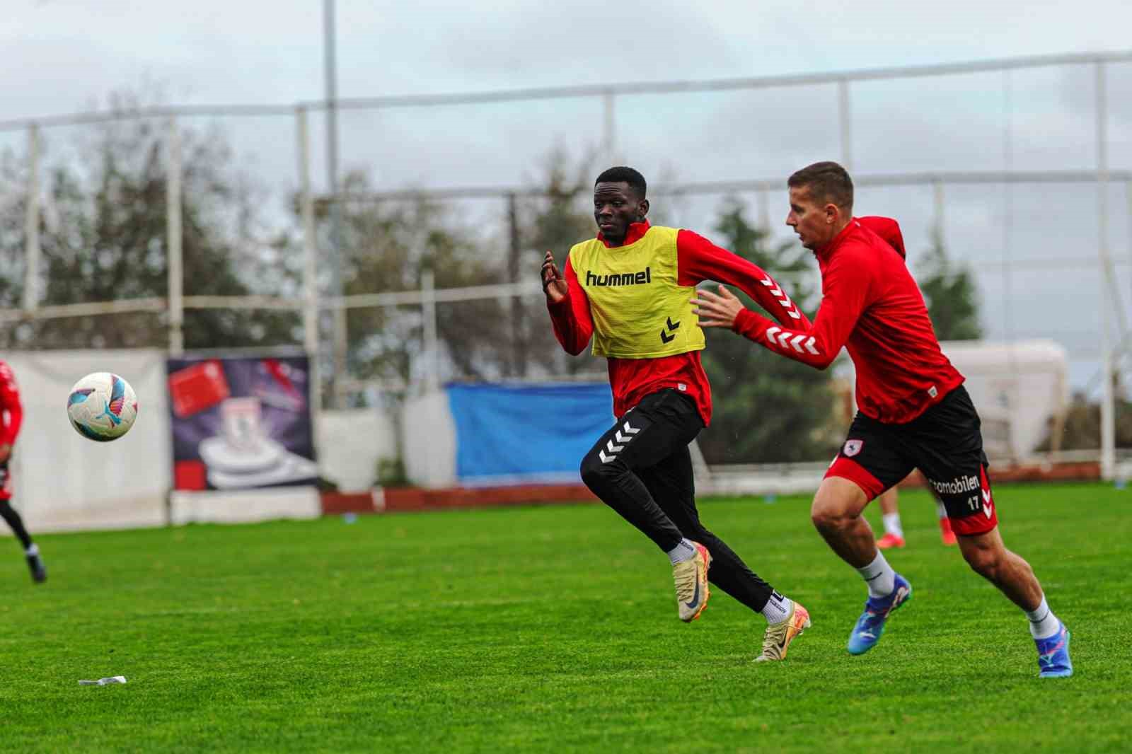 Samsunspor, Alanyaspor virajını kayıpsız geçmek istiyor
