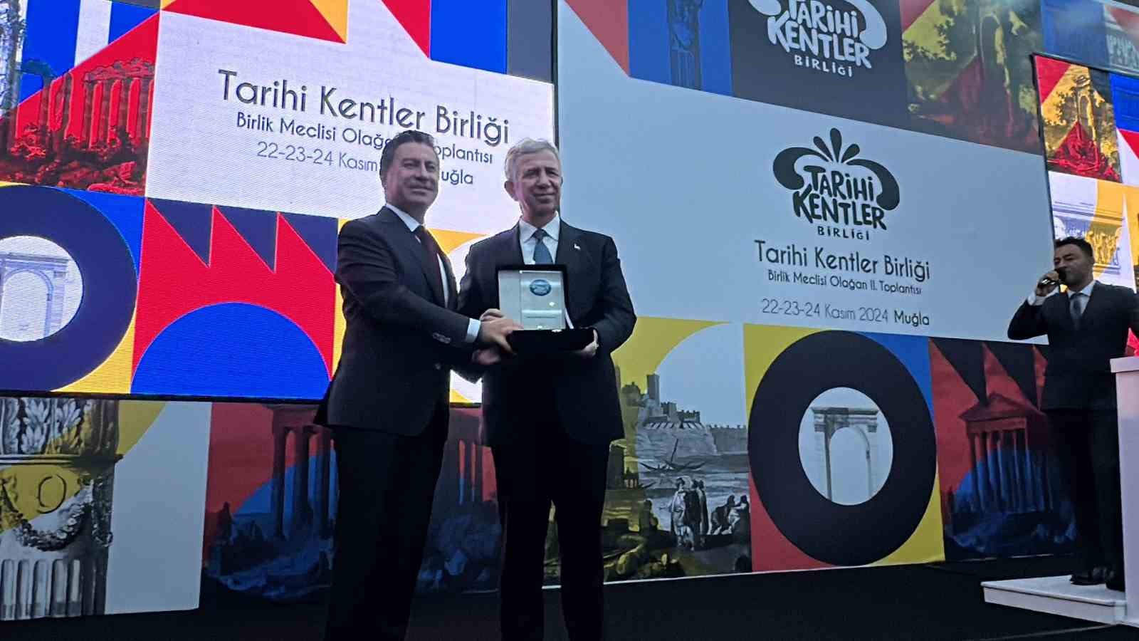 Tarihi Kentler Birliği toplantısı Marmaris’te başladı
