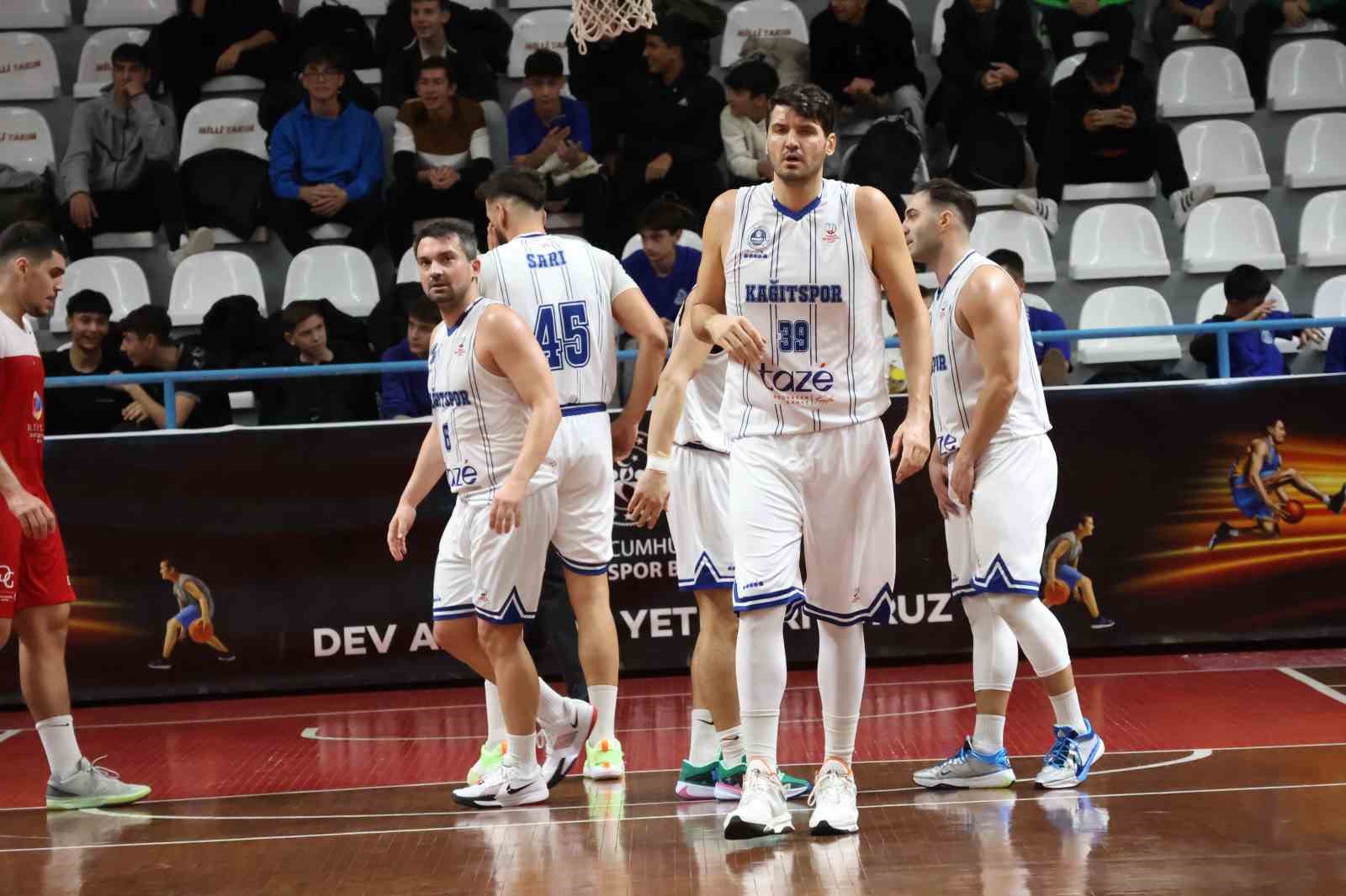 Türkiye Basketbol 2. Ligi: Kocaeli BŞB Kağıtspor: 73 - Göcekspor: 68
