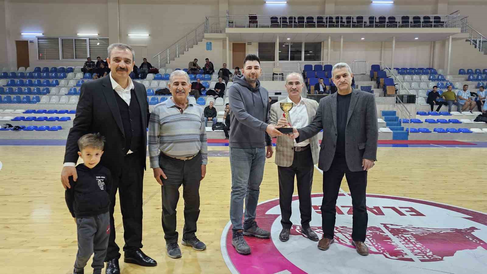 Elazığ İl Özel İdare’nin basketbol organizasyonunda şampiyon belli oldu
