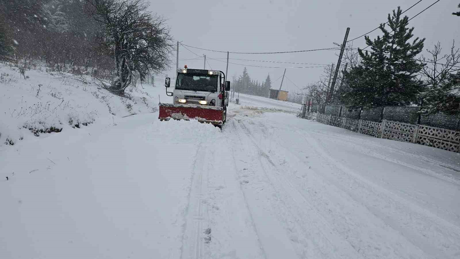 Osmangazi’de kar mesaisi başladı
