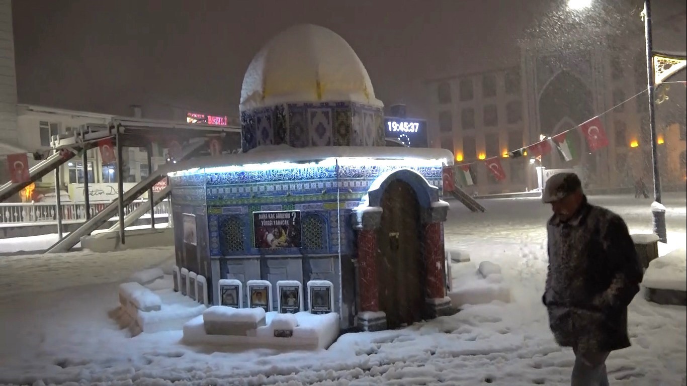 Kütahya beyaza büründü
