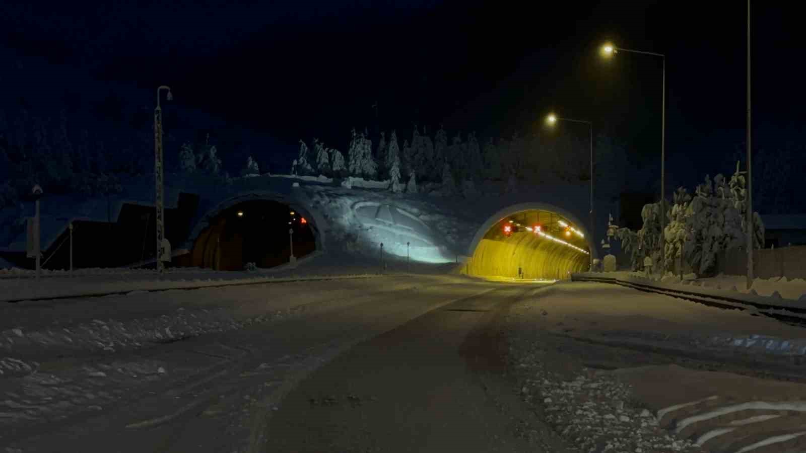 Bolu Dağı Tüneli ulaşıma kapandı
