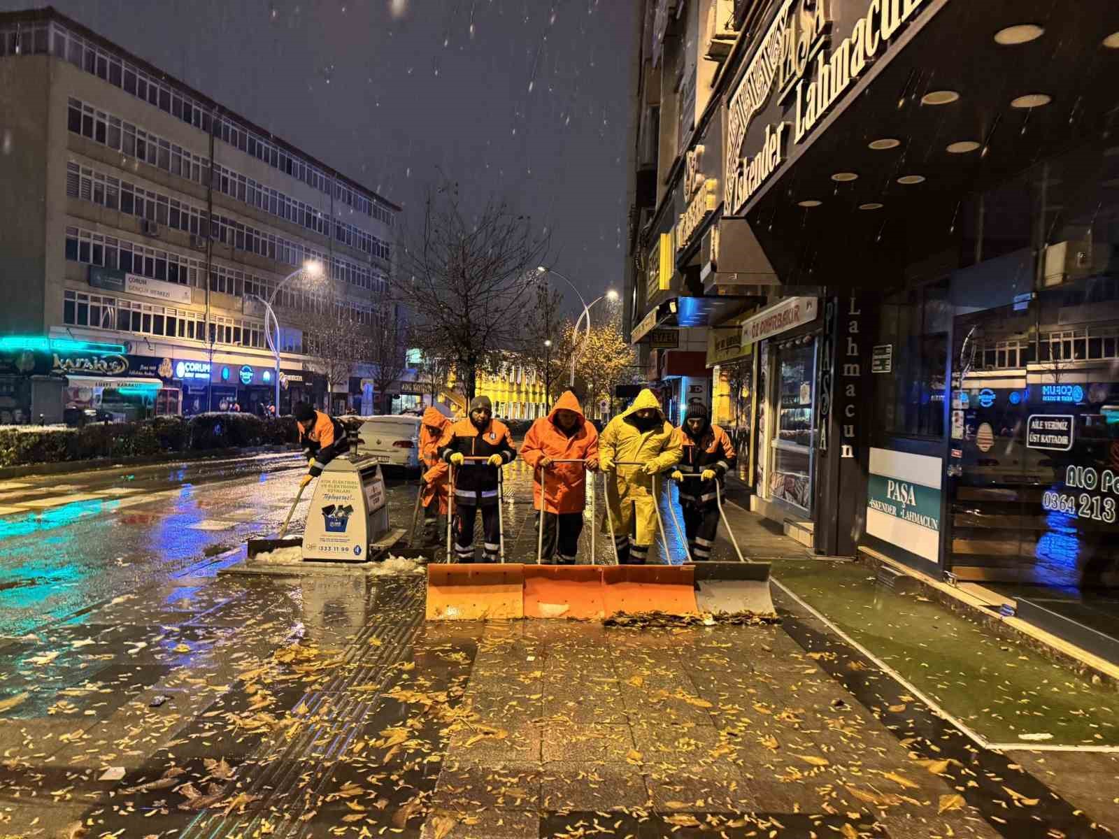 Çorum Belediyesi’nden kar mesaisi
