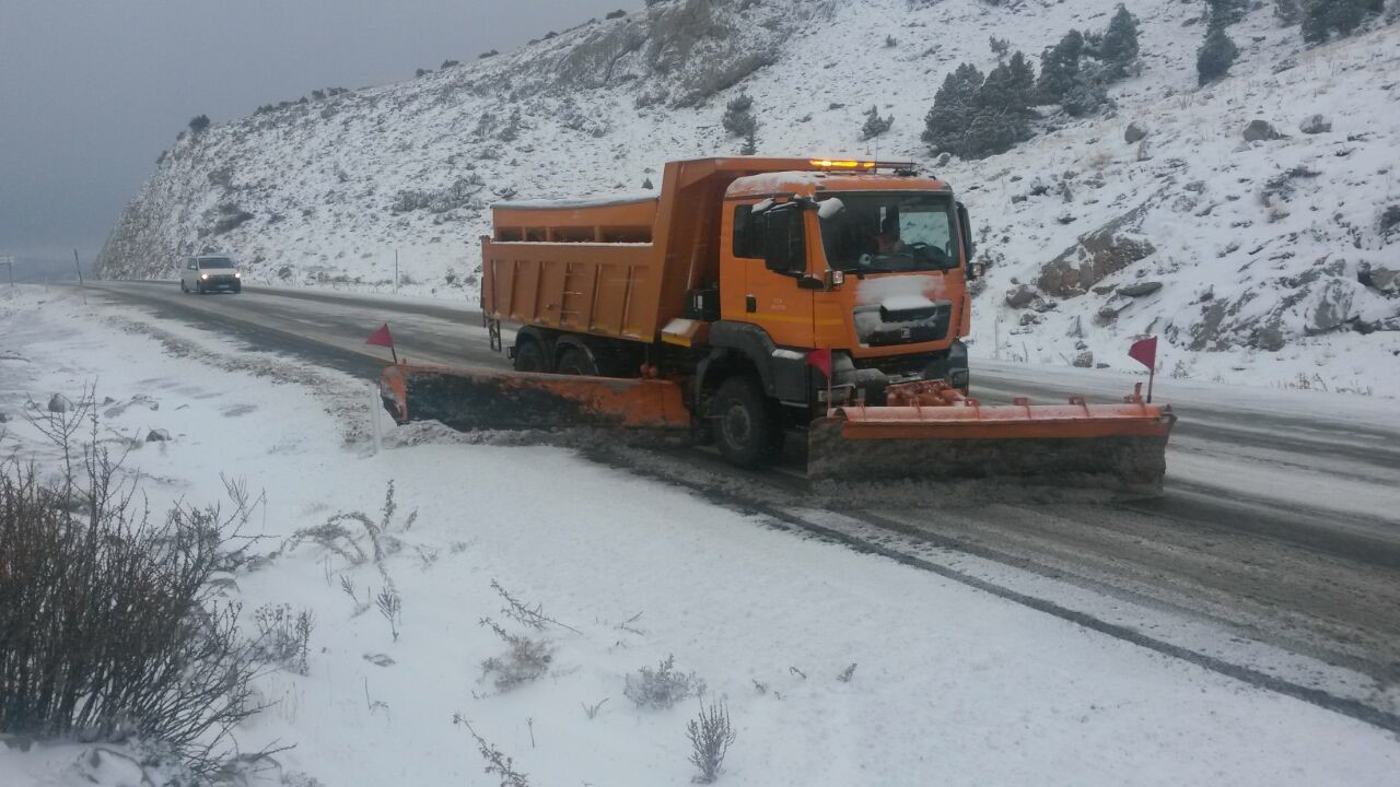 Antalya- Konya karayolunda kar yağışı durdu
