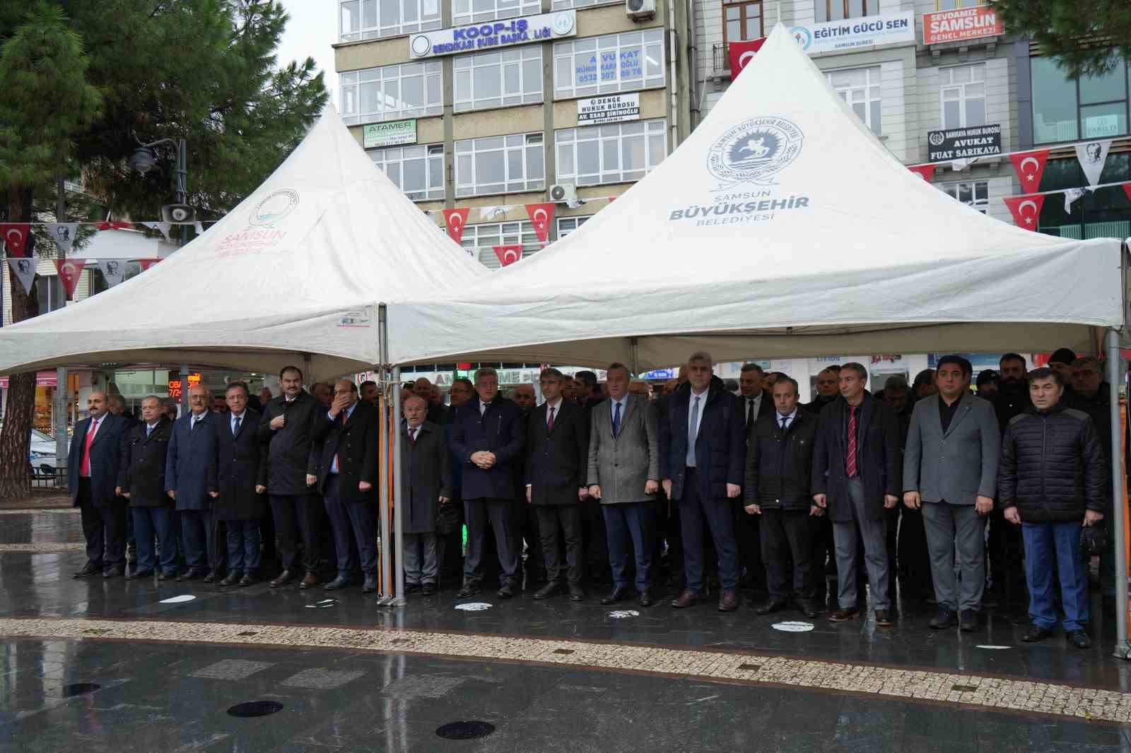 Samsun’da Öğretmenler Günü törenle kutlandı
