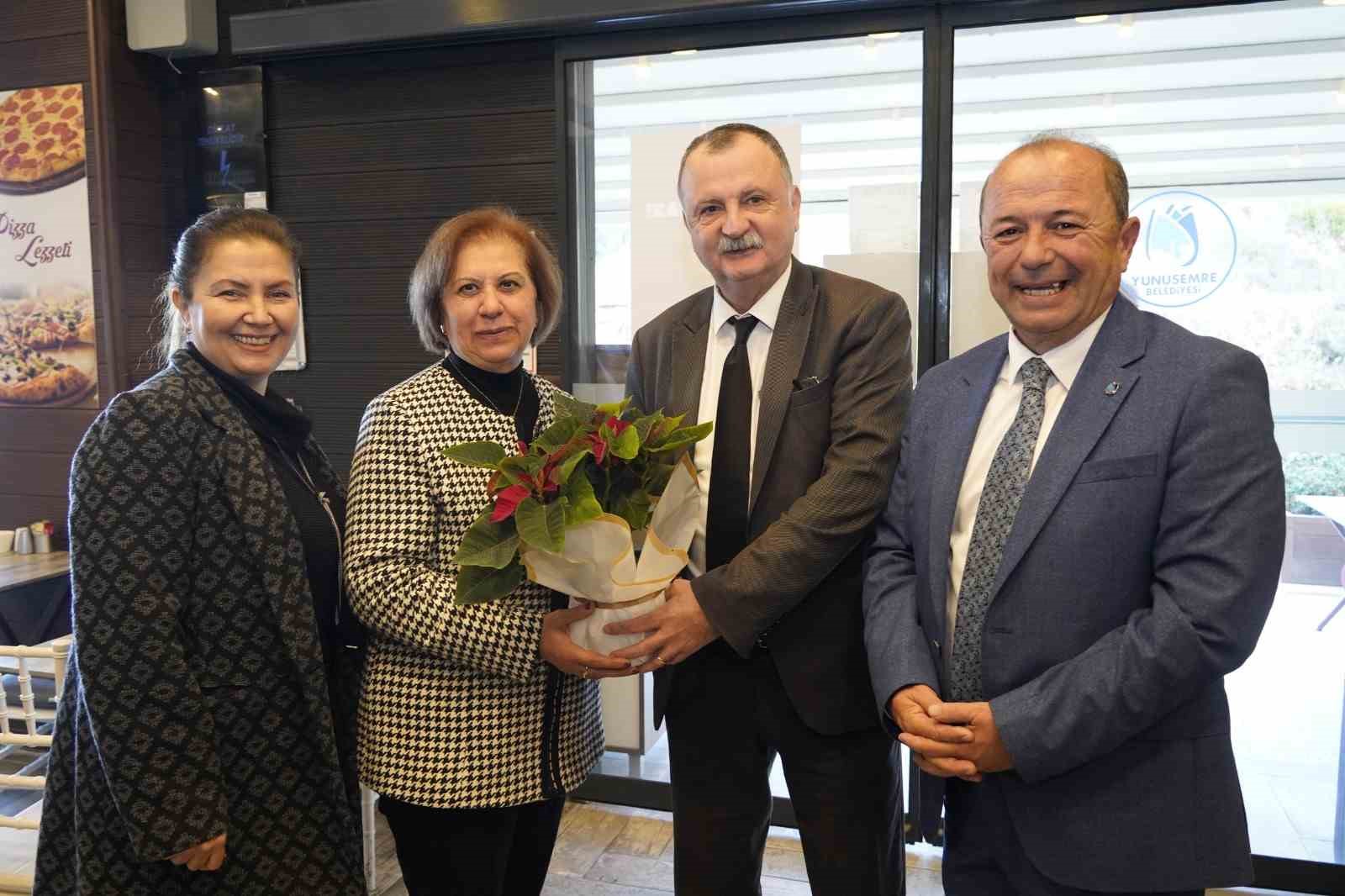 Eğitimci başkan öğretmenleri ağırladı
