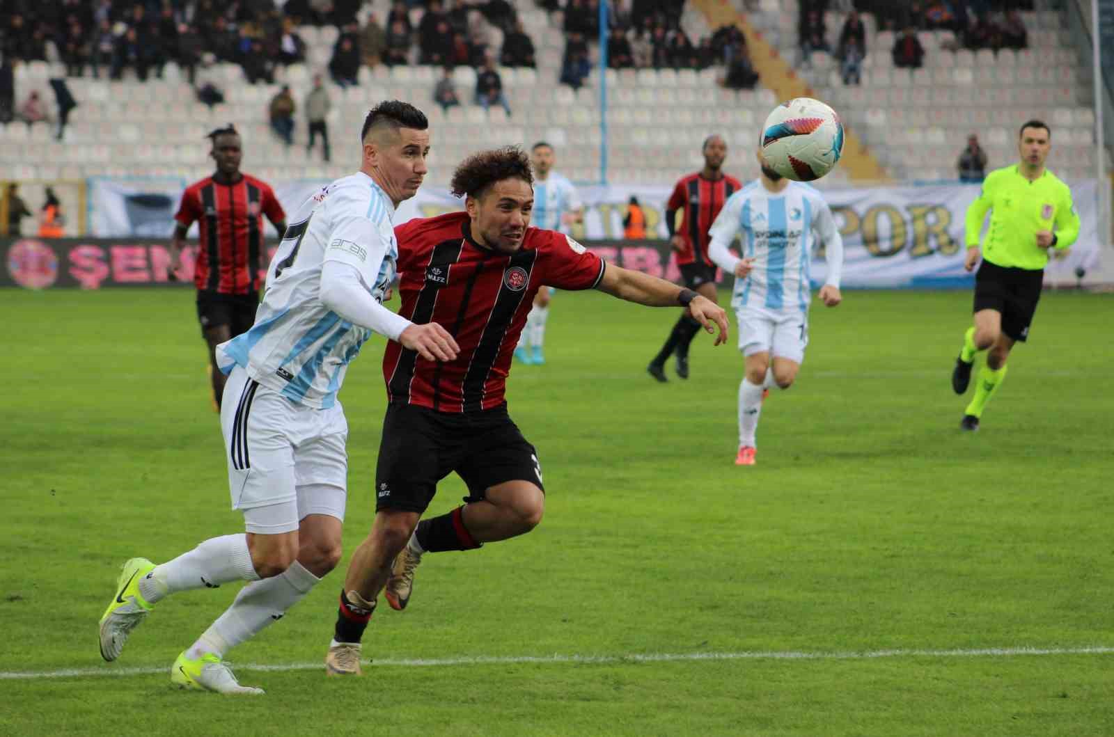 Trendyol 1. Lig:  Erzurumspor FK: 1 - Fatih Karagümrük: 3
