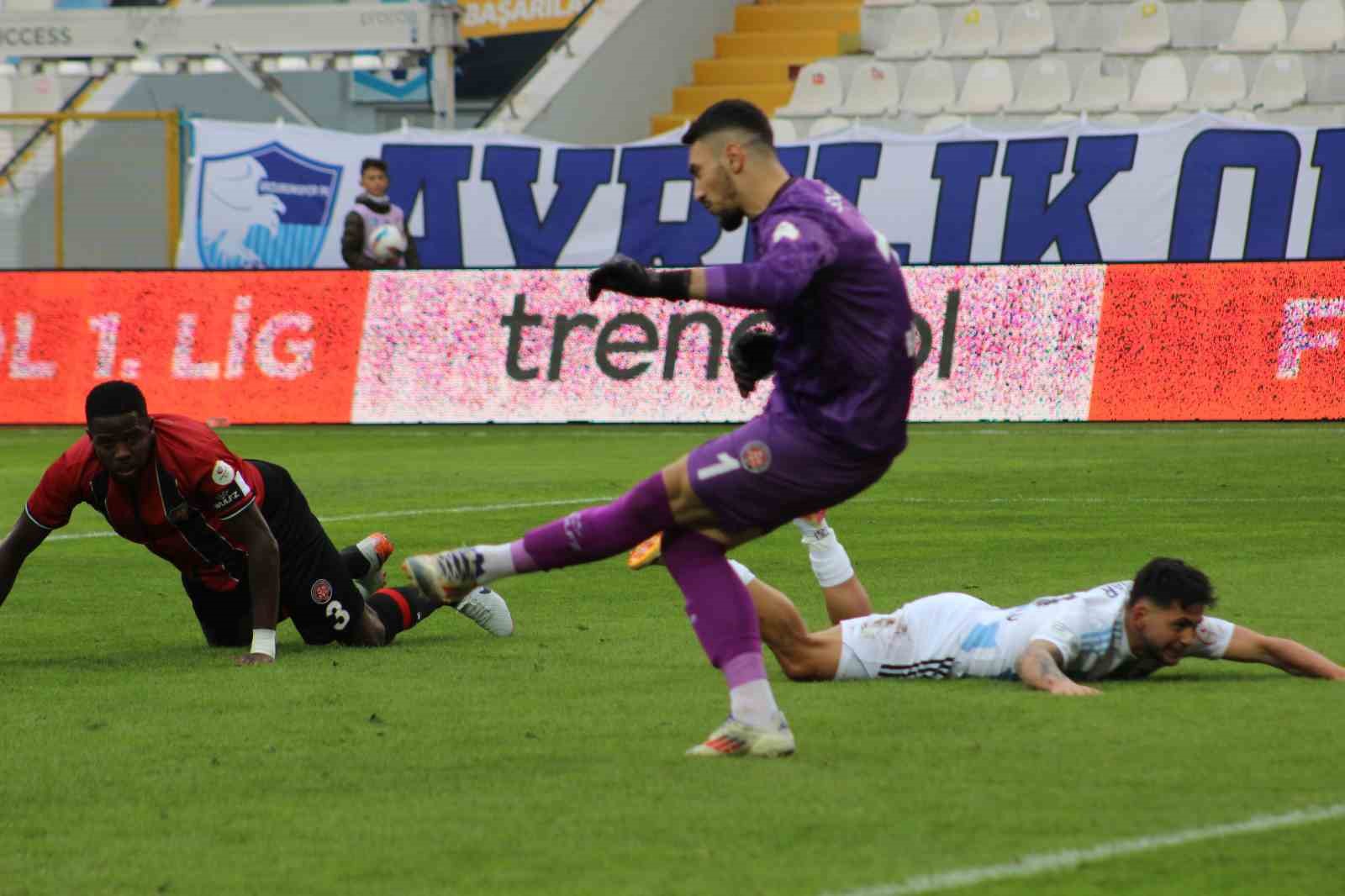 Trendyol 1. Lig:  Erzurumspor FK: 1 - Fatih Karagümrük: 3
