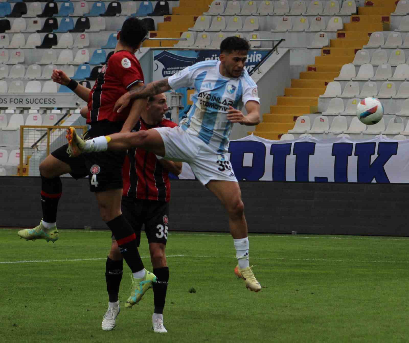 Trendyol 1. Lig:  Erzurumspor FK: 1 - Fatih Karagümrük: 3
