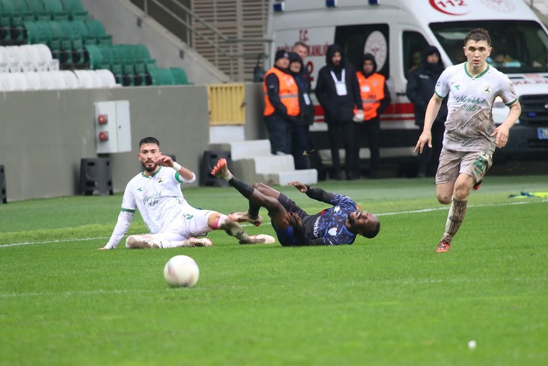 TFF 2. Lig: Giresunspor: 0 - Erbaaspor: 3
