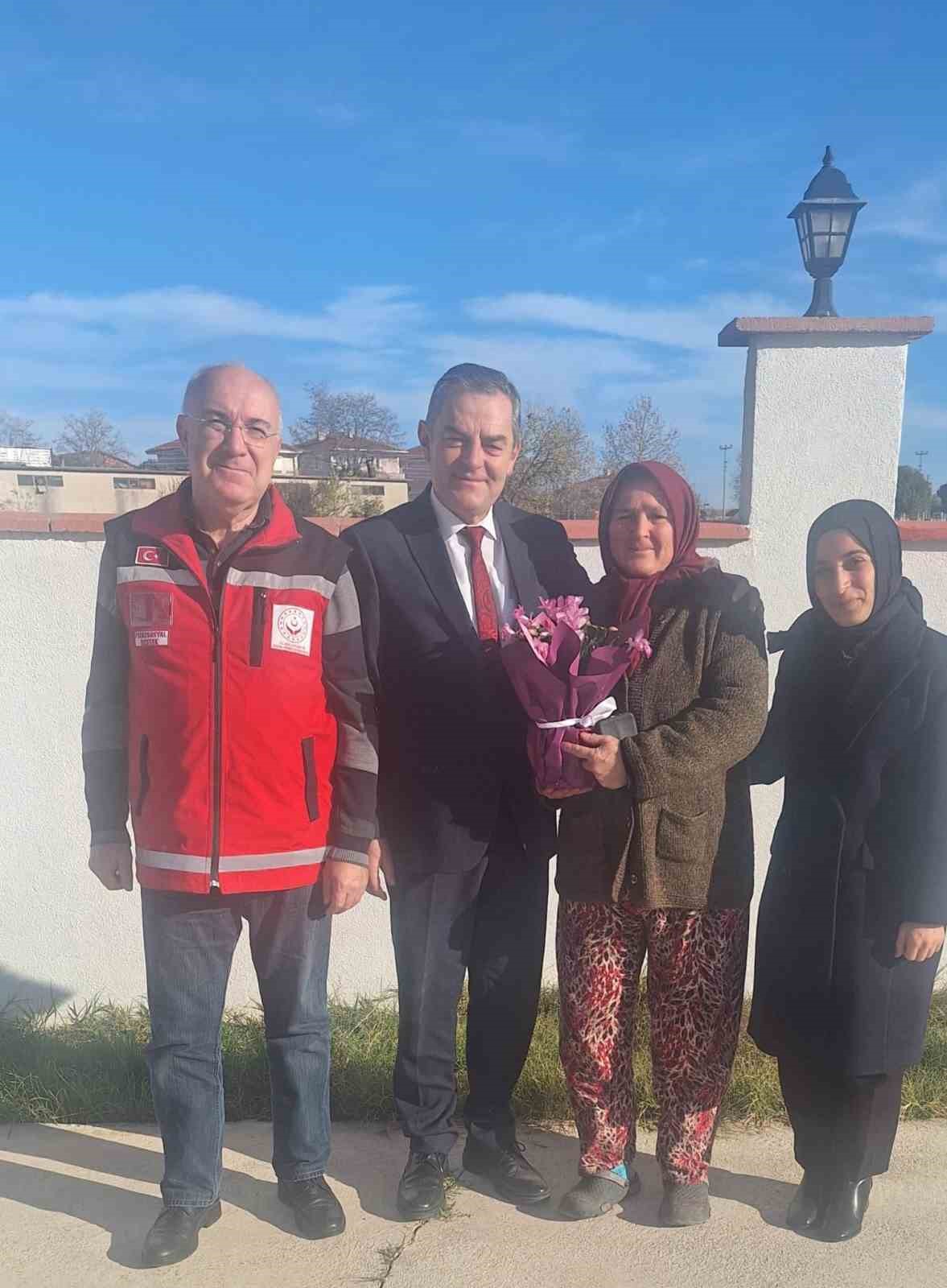 Kırklareli’nde şehit öğretmenlerin aileleri unutulmadı
