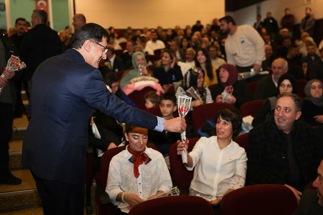 Kütahya’da Öğretmenler Günü coşkuyla kutlandı
