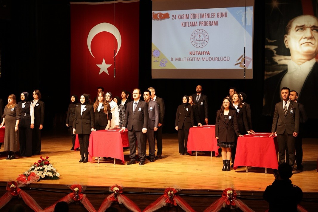 Kütahya’da Öğretmenler Günü coşkuyla kutlandı
