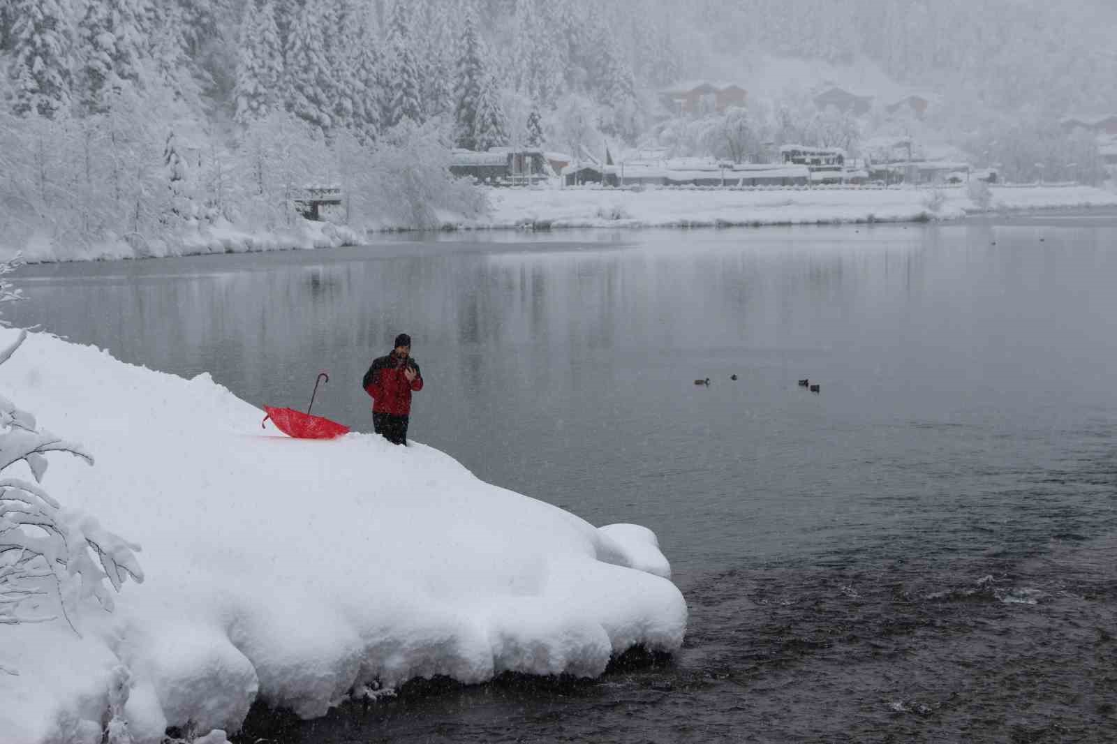 Uzungöl beyaz gelinliğini giydi
