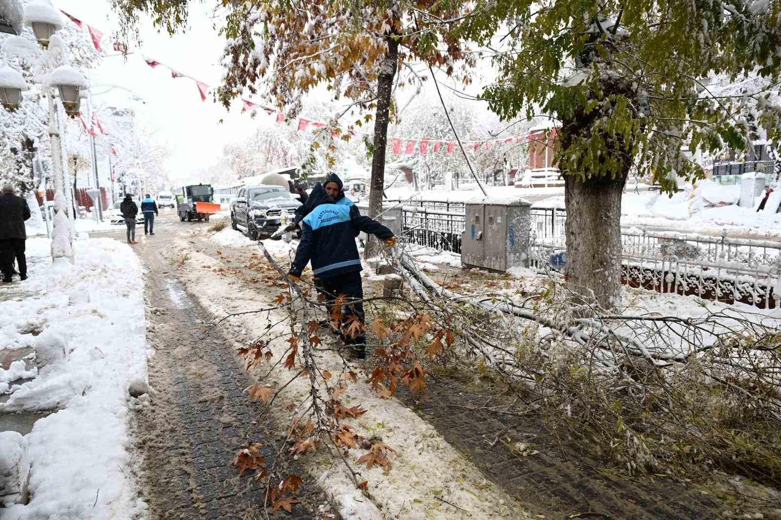 Battalgazi Belediyesi kış mesaisinde
