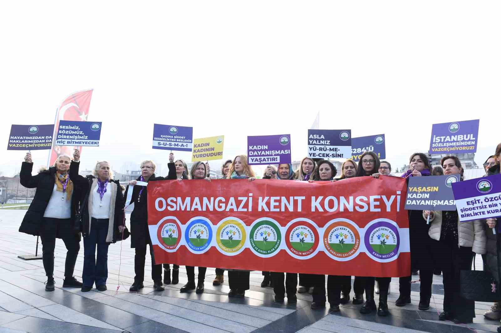 Osmangazi’de kadınlar, şiddete dur dedi
